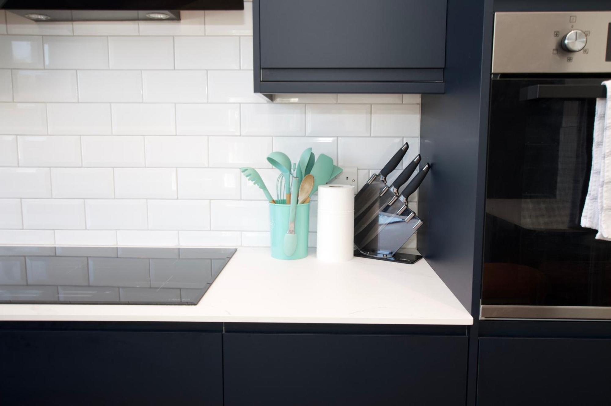 Apartament Beautiful Large 3-Bed Coastal Flat With Parking. Frinton-on-Sea Zewnętrze zdjęcie