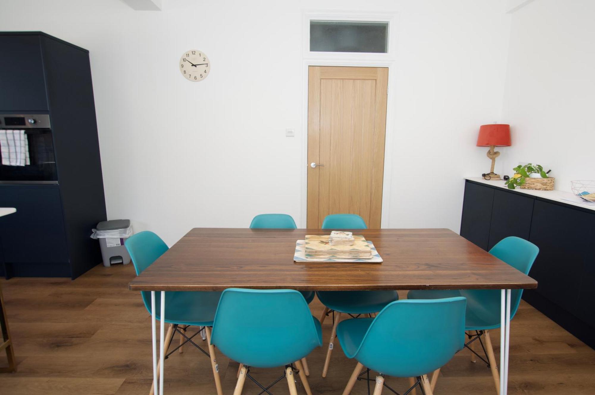 Apartament Beautiful Large 3-Bed Coastal Flat With Parking. Frinton-on-Sea Zewnętrze zdjęcie